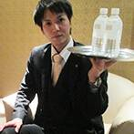ホールスタッフ　社員イメージ